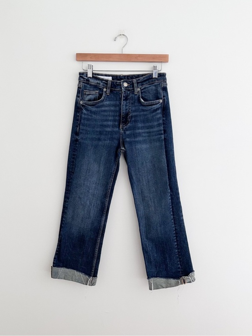 Zara High Waisted Cropped Straight Leg Jeans Raw Cut Hem & Cuffed Women's Size 2